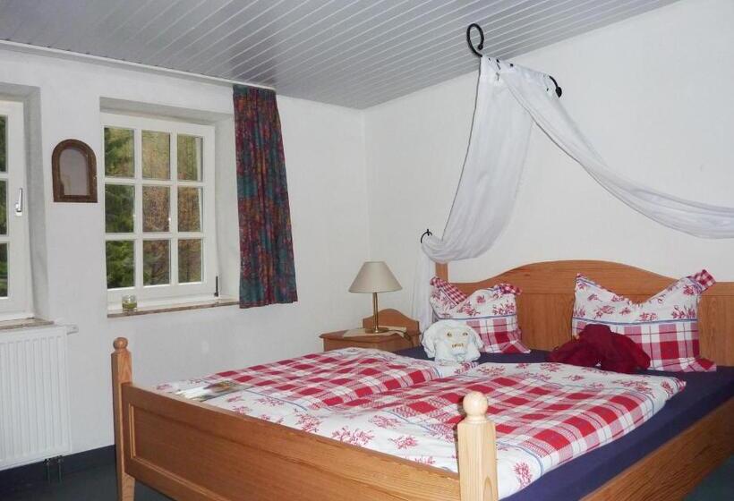 スタンダードルーム, Hof Guttels Waldgasthof Ferienpension