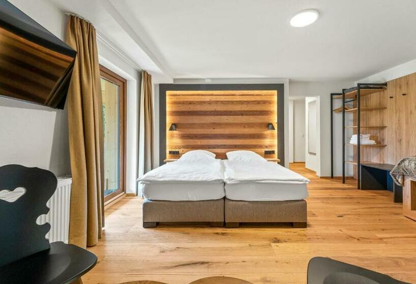 غرفة قياسية مطلّة علي البحيرة, Köhlerei Am See