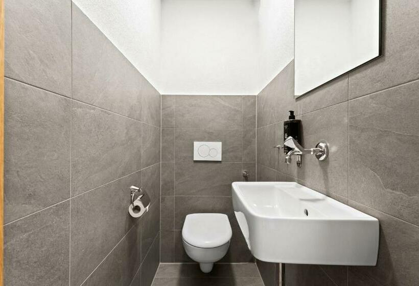 غرفة قياسية مطلّة علي البحيرة, Köhlerei Am See