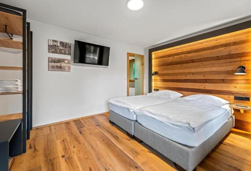 غرفة أساسية, Köhlerei Am See