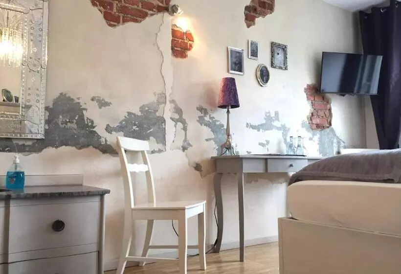 Standard-huone, Kunstwerk B