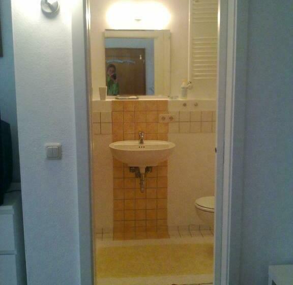 Basic-huone, Pension Eltmann