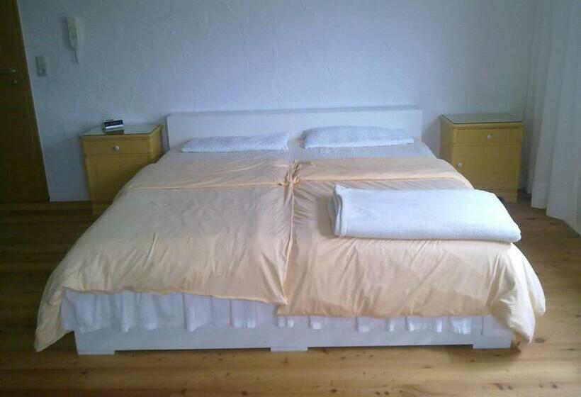 Basic-huone, Pension Eltmann