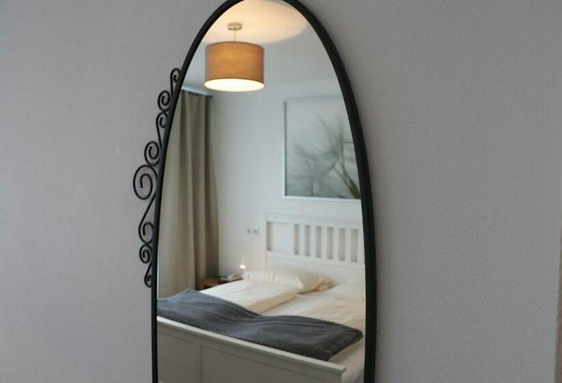 חדר סטנדרט, Regina