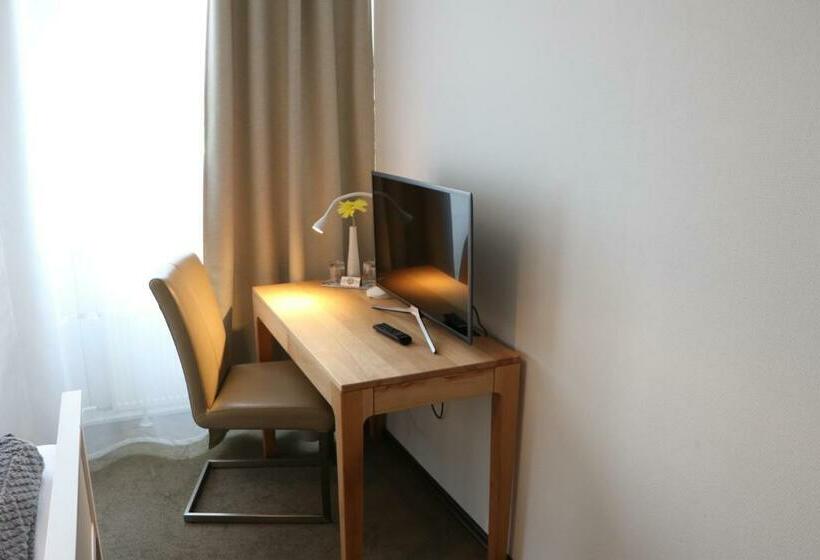 חדר סטנדרט, Regina