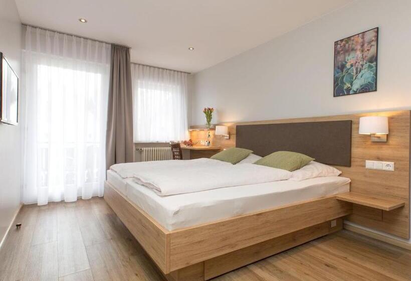 Номер Стандарт, Restaurant & Appartements In Vino Veritas