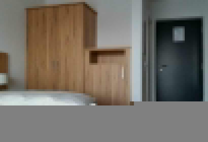 コンフォートシングルルーム, Schafer Boardinghouse