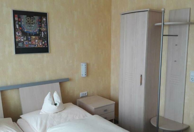 غرفة قياسية, Schlömer