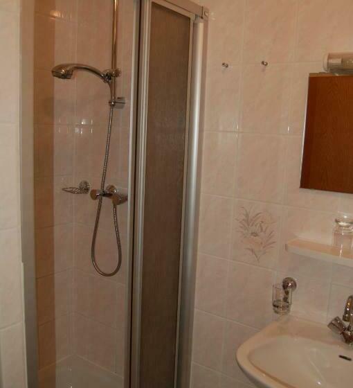 חדר סטנדרט, Weingut Klein Götz