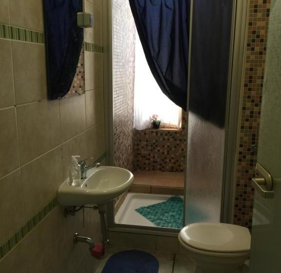 Номер Стандарт Совместная Ванная, Zimmerfrei Dresden Mit Bad Miniküche Self Check In 24 7