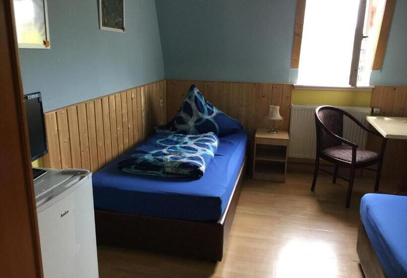 Номер Стандарт Совместная Ванная, Zimmerfrei Dresden Mit Bad Miniküche Self Check In 24 7