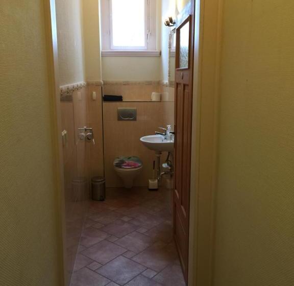 Одноместный Номер Basic, Zimmerfrei Dresden Mit Bad Miniküche Self Check In 24 7