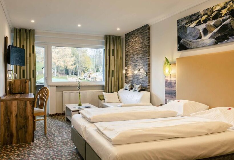 Номер Комфорт, Landhotel Grünwies Bonsai Wellness Garni