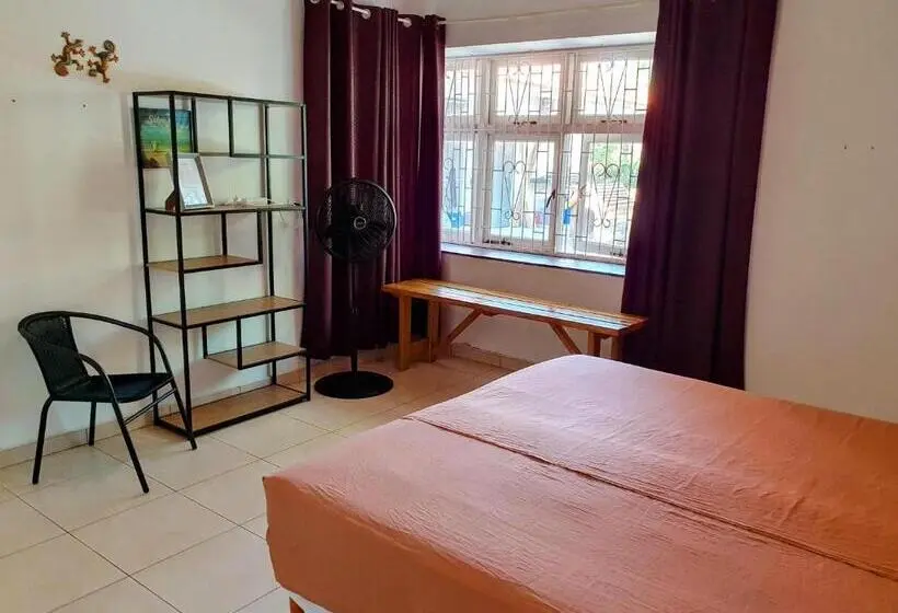 اتاق خانوادگی با چشمانداز باغ, Abaai Resort B&b