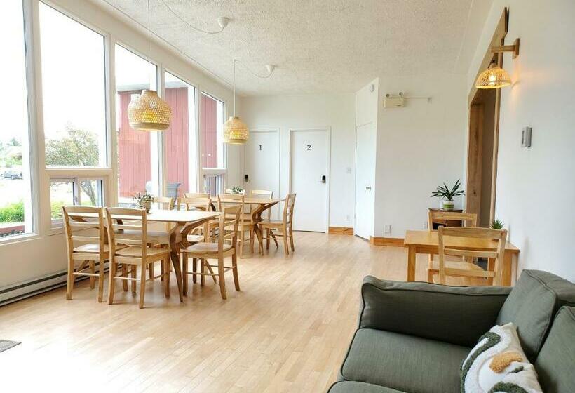 Номер Стандарт Индивидуальный Совместная Ванная, Auberge Mélilot