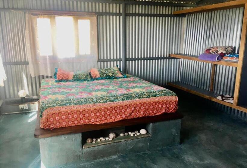 اتاق خانوادگی, L Arche