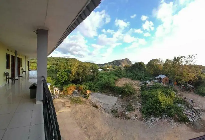 スタンダードルーム, Fx72 Labuan Bajo