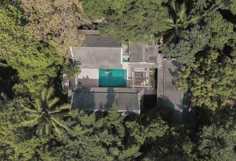 וילה עם חדר שינה אחד ובריכת שחיה, Kooncharaburi Resort   Koh Chang