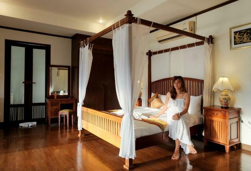וילה דלוקס חדר שינה 1, Kooncharaburi Resort   Koh Chang