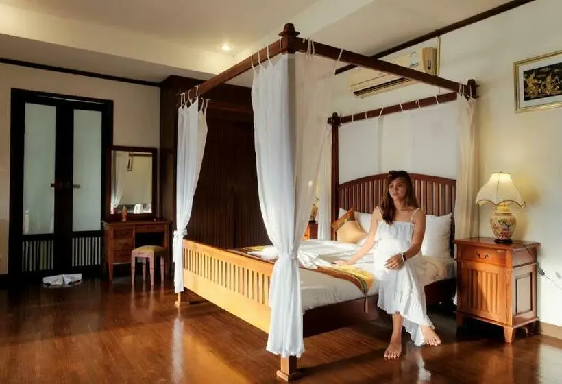 ویلای لوکس 1 خوابه, Kooncharaburi Resort   Koh Chang