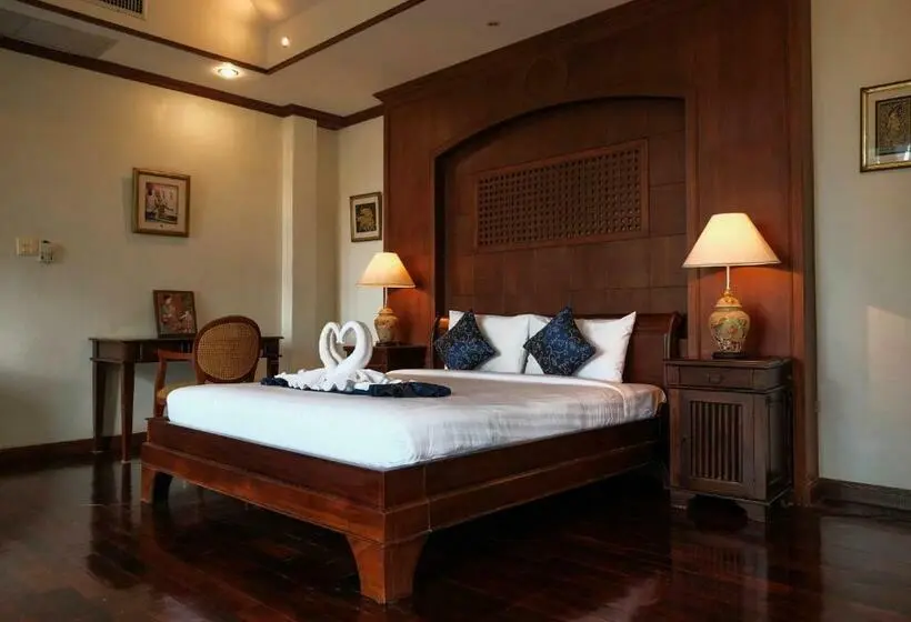 سوییت اجرایی, Kooncharaburi Resort   Koh Chang