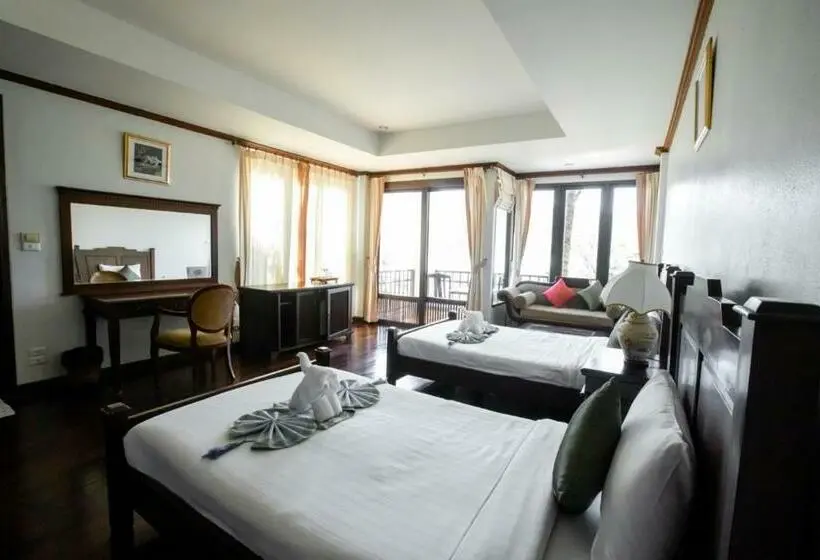 اتاق لوکس با چشم‌انداز دریا, Kooncharaburi Resort   Koh Chang