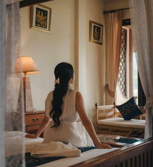 חדר דלוקס נוף לים, Kooncharaburi Resort   Koh Chang