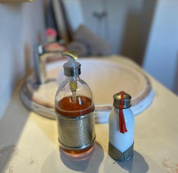 ガーデンビューファミリールーム, Maison La Chèvre