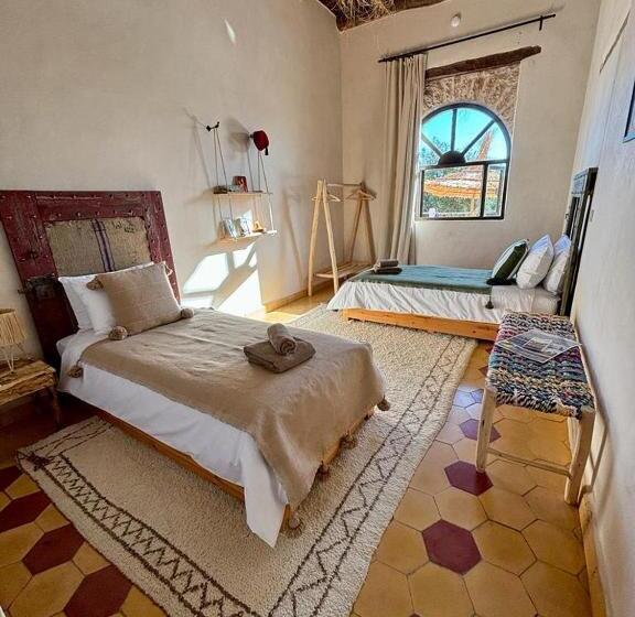 プールビュースタンダードルーム, Maison La Chèvre