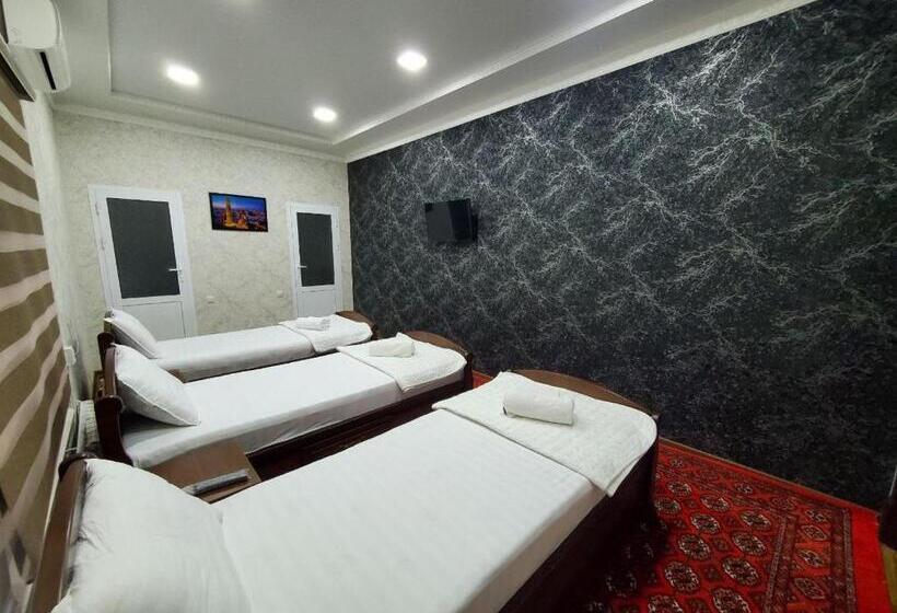 חדר סטנדרט לשלושה, Nursultan Grand Guest House