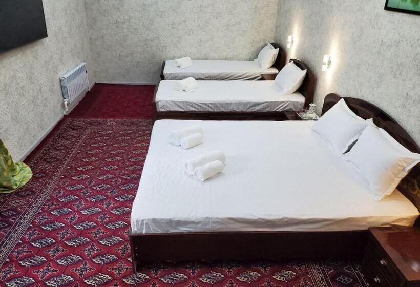 اتاق استاندارد چهار تخته, Nursultan Grand Guest House