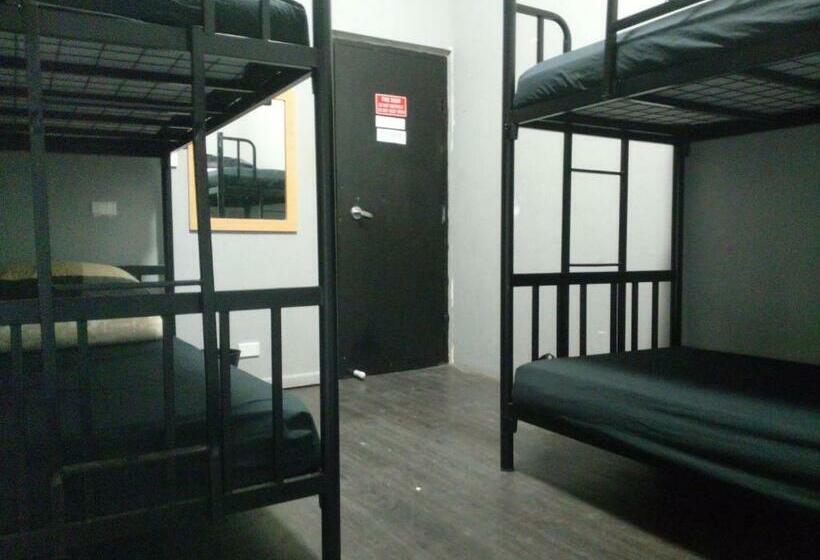 공동 객실, Rozelle Hostel