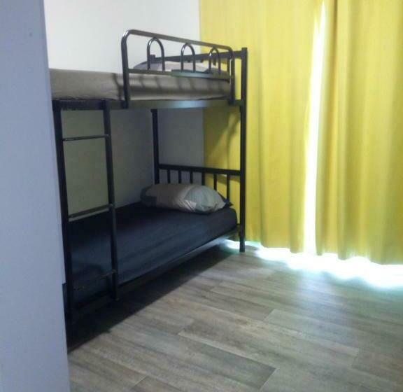 Кровать в Общей Комнате, Rozelle Hostel