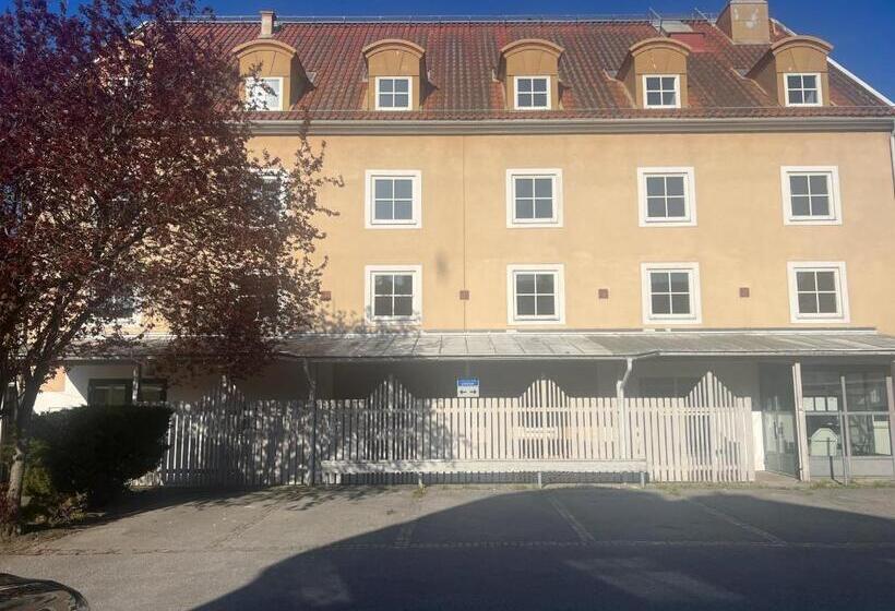 Номер Deluxe, L City Karlshamn