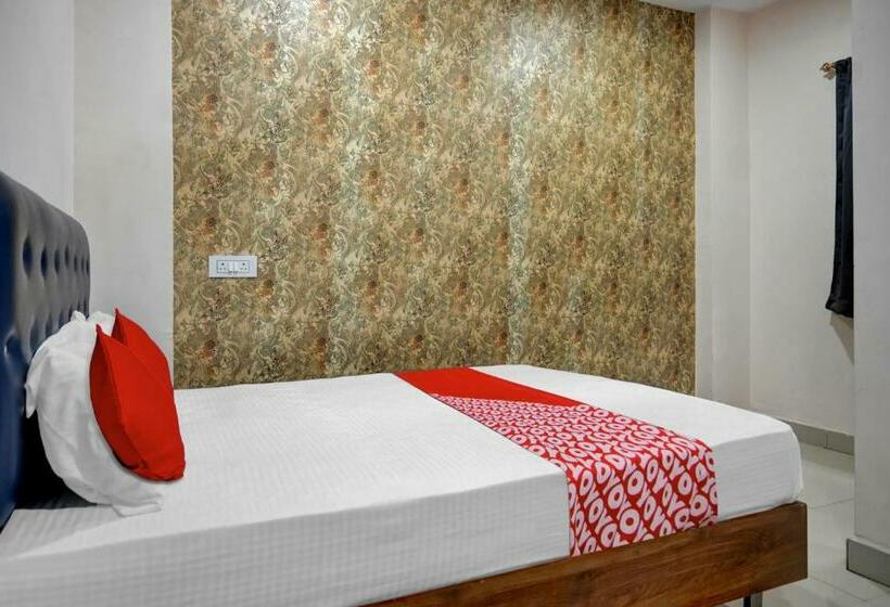 트리플 클래식 룸, O Titanic