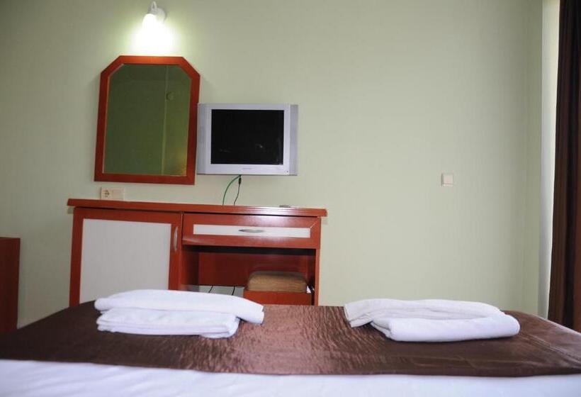 스탠다드 룸, Pi̇gale Beach Resort