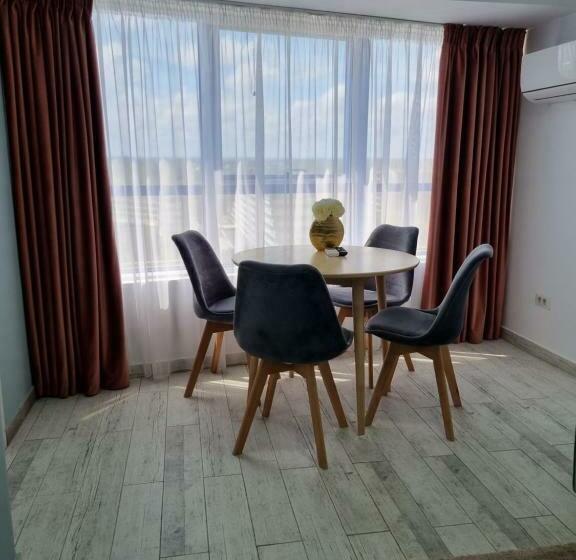 バルコニー付き１ベッドルームアパートメント, Olimp Sea View Apartments Etajul 10