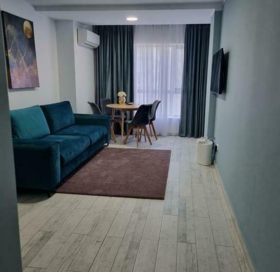 海の見える１ベッドルームアパートメント, Olimp Sea View Apartments Etajul 10