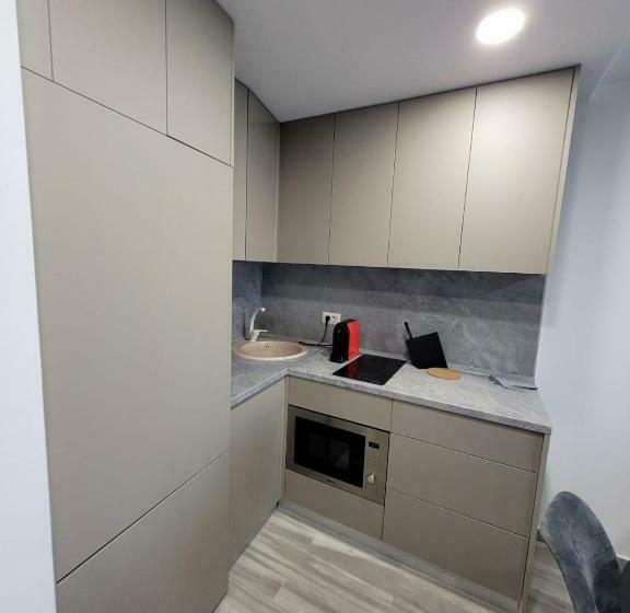 海の見える１ベッドルームアパートメント, Olimp Sea View Apartments Etajul 10