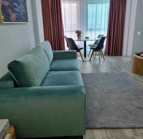 海の見える１ベッドルームアパートメント, Olimp Sea View Apartments Etajul 10