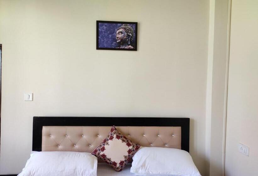 Номер Deluxe, La Montana