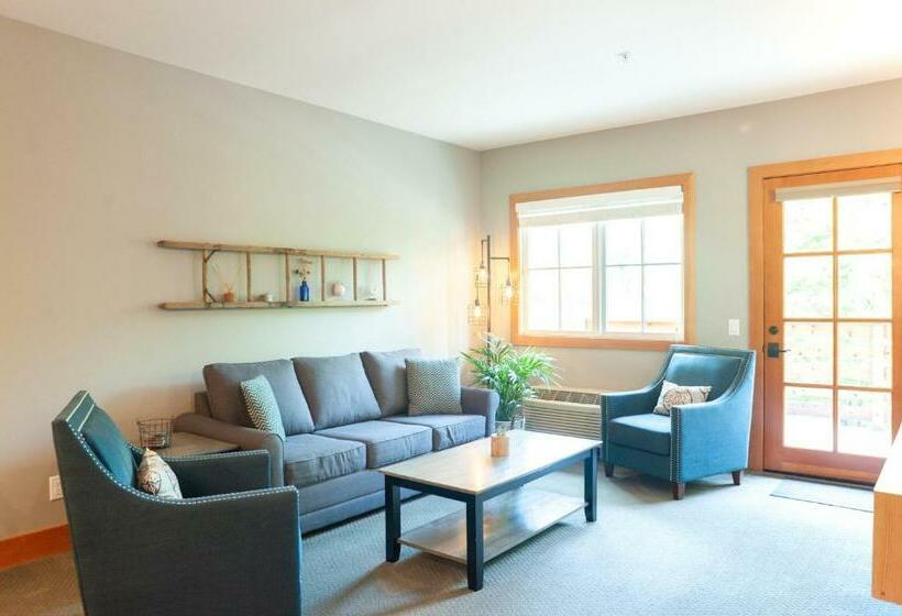 3 Bedroom Suite, The Suites On Main