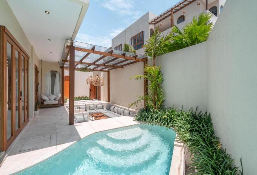 וילת 3 חדרי שינה עם בריכה, Alegria De La Vida