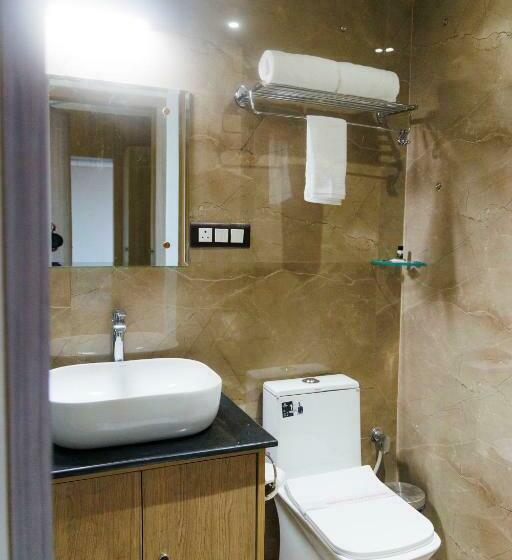 Quarto Estandar Cama King, Aryavilas