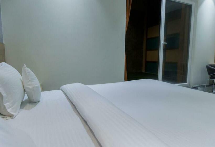 Suite Deluxe Lit King Size, Aryavilas