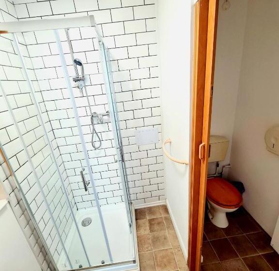 غرفة قياسية, Elemental Surf Lodge