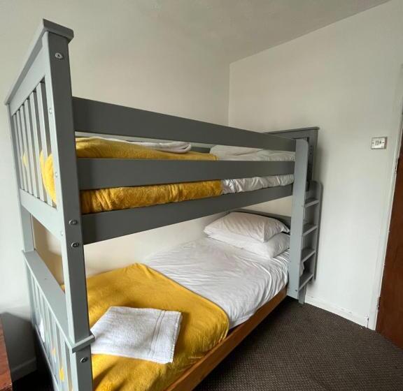 غرفة قياسية حمام مشترك, Elemental Surf Lodge