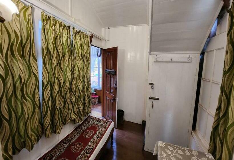 Quarto Estandar, Ivanhoe