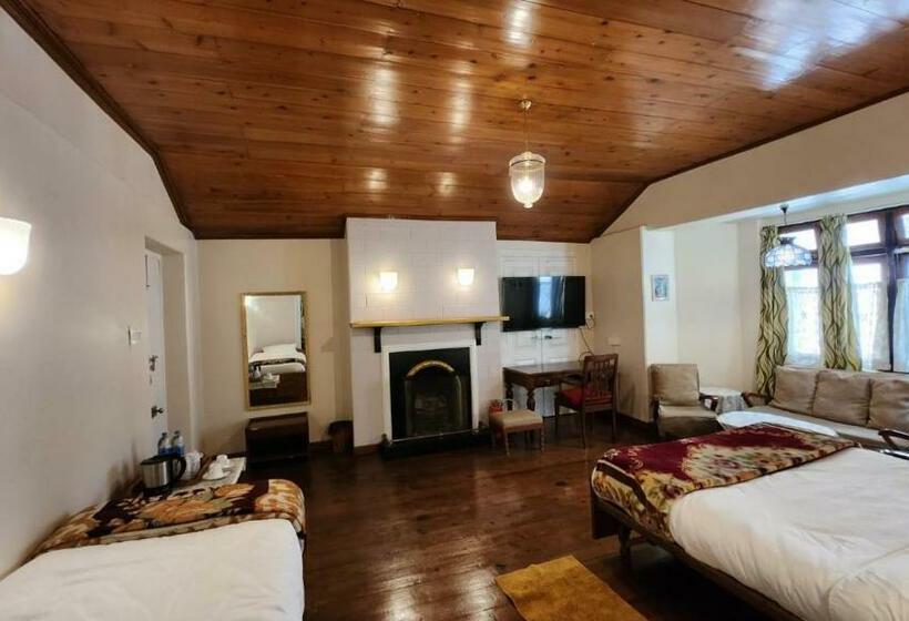 Quarto Triplo Deluxe, Ivanhoe