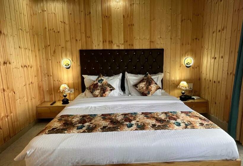 디럭스 룸, The Nature Heaven Mussoorie